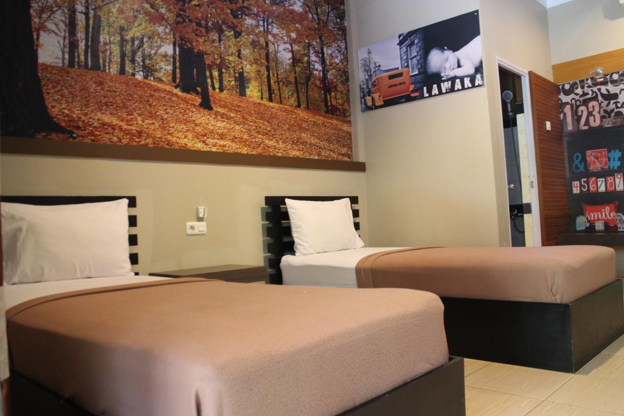 Lawaka Hotel Ampana 외부 사진
